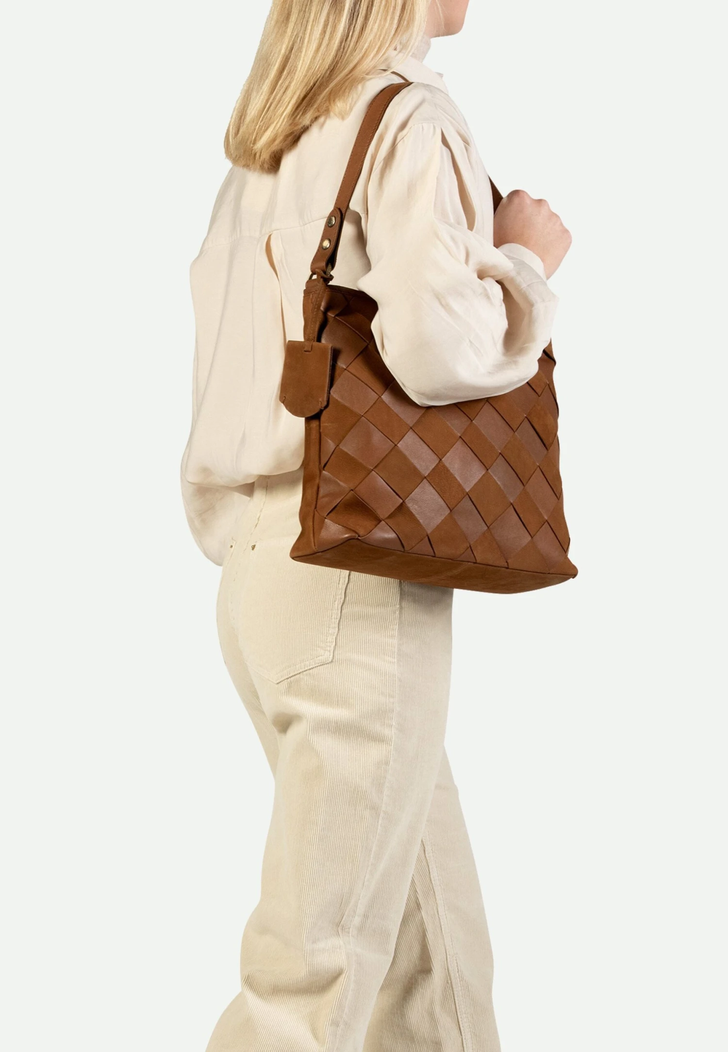 BURKELY Even Elin Hobo - Handtas - Cognac 3 BURKELY Even Elin Hobo - Handtas - Cognac