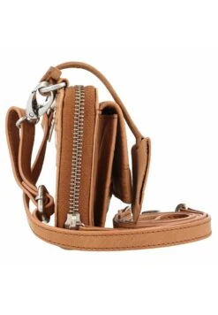 BURKELY Casual Cayla- Portemonnee - Fresh Cognac -Burkely 46ee4729e57f487ab16433e19d4a8560