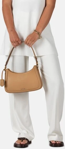 Burkely Beloved Bailey Dames Schoudertas - Licht Cognac 13 Burkely Beloved Bailey Dames Schoudertas - Licht Cognac -Burkely 522x1200