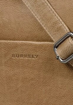BURKELY Just Jolie Bowler - Handtas - Khaki 13 BURKELY Just Jolie Bowler - Handtas - Khaki -Burkely 5c918cc61ac14be2b94dfc04b18bbb9a