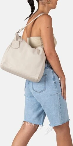 Burkely Just Jolie Dames Hobo Tas - Wit -Burkely 601x1200