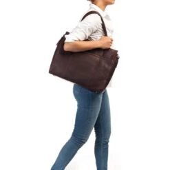 Burkely Doris Antique Avery Laptoptas 15,6 Inch Dark Brown 17 Burkely Doris Antique Avery Laptoptas 15,6 Inch Dark Brown -Burkely burkely doris antique avery laptoptas 156 inch dark brown burkely 263800